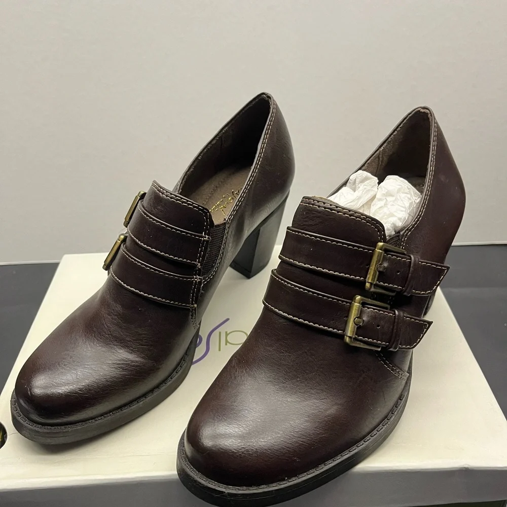 NaturalSoul - Size 6.5 - Brand new in box - Picture 2 of 9